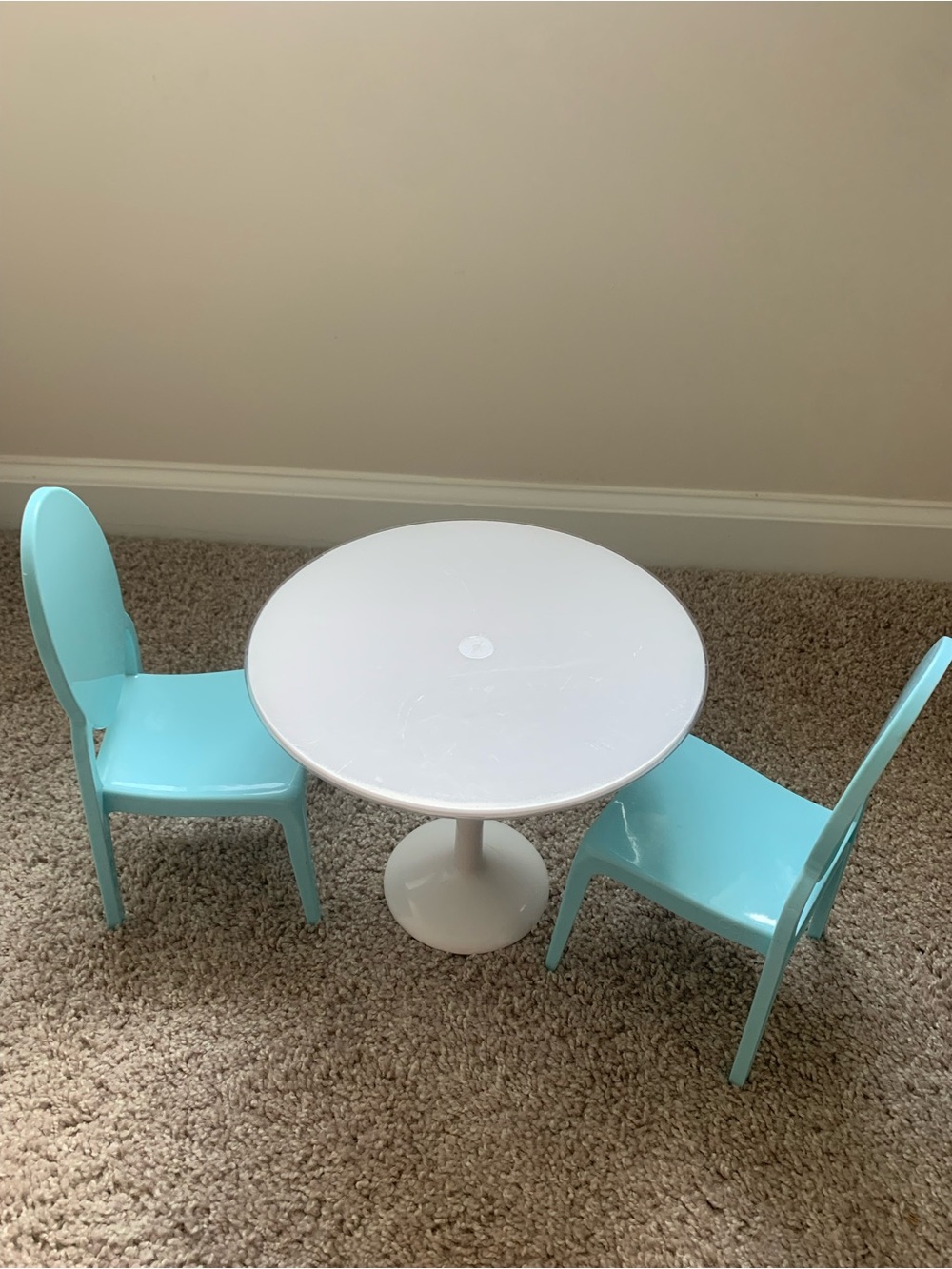 Our Generation White Round Kids Play Table with Aqua Blue Chairs
